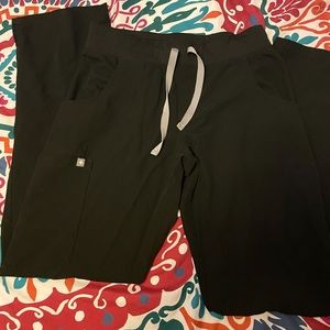 Figs black XS scrub pants